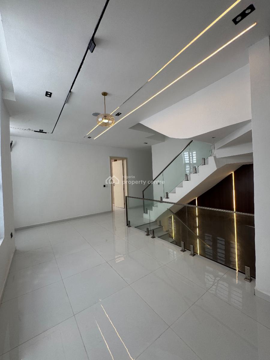 Massive 5 Bedroom House with Pool, Gazebo & Rooftop, Chevron, Lekki, Lagos, Detached Duplex for Sale