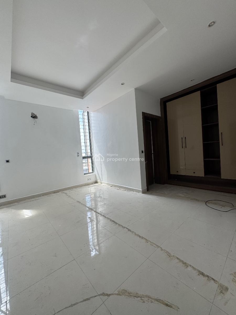 Four (4) Bedroom Terraced Duplex with Pool, Lekki Phase 1, Lekki, Lagos, Terraced Duplex for Sale