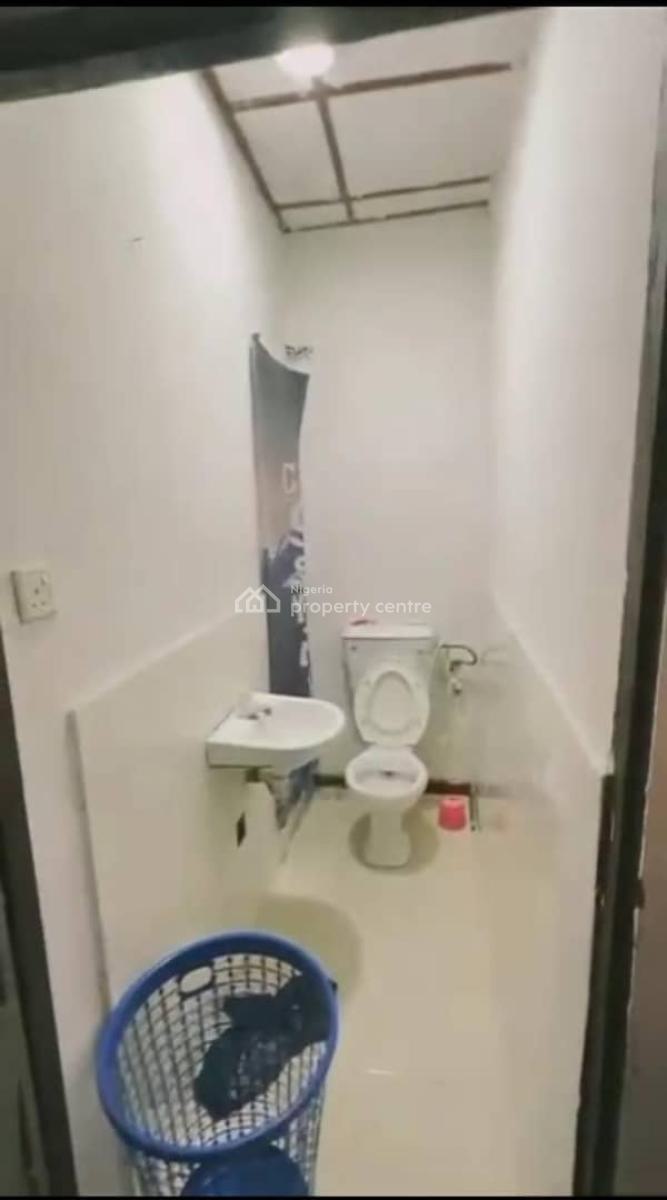 Luxury Spacious 1 Bedroom Mini Flat, Lekki Phase 1, Lekki, Lagos, Mini Flat (room and Parlour) for Rent