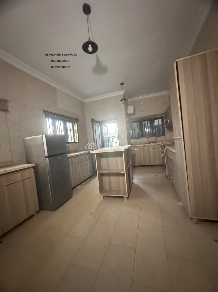 4 Bedroom Fully Detached Duplex & 2 Rooms Bq, Admiralty Axis of Lekki Phase 1, Lekki Phase 1, Lekki, Lagos, Detached Duplex for Rent
