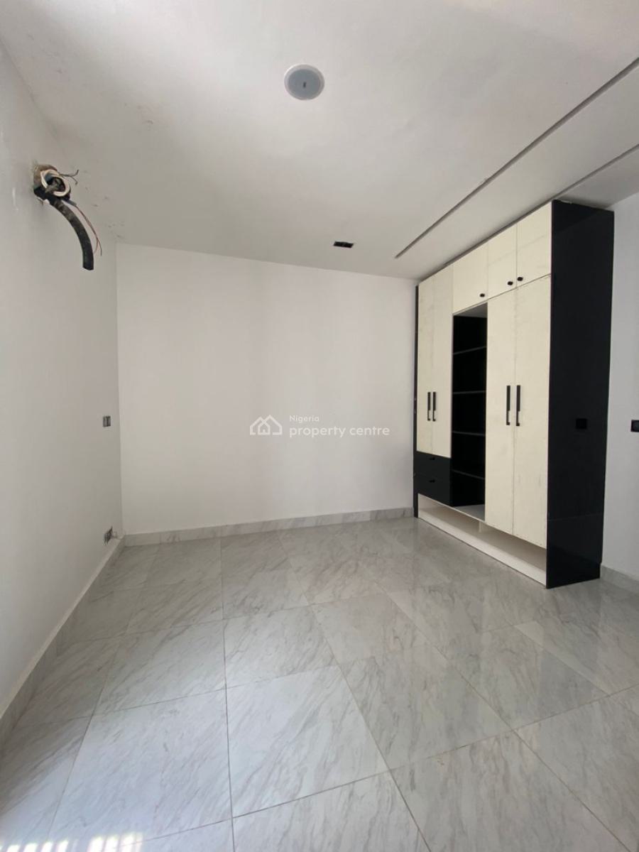 5 Bedroom Fully Detached Duplex with a Room Bq , Cinema and Swimming Pool, Second Lekki Toll Daffodil Estate, Ikota, Lekki, Lagos, Detached Duplex for Sale