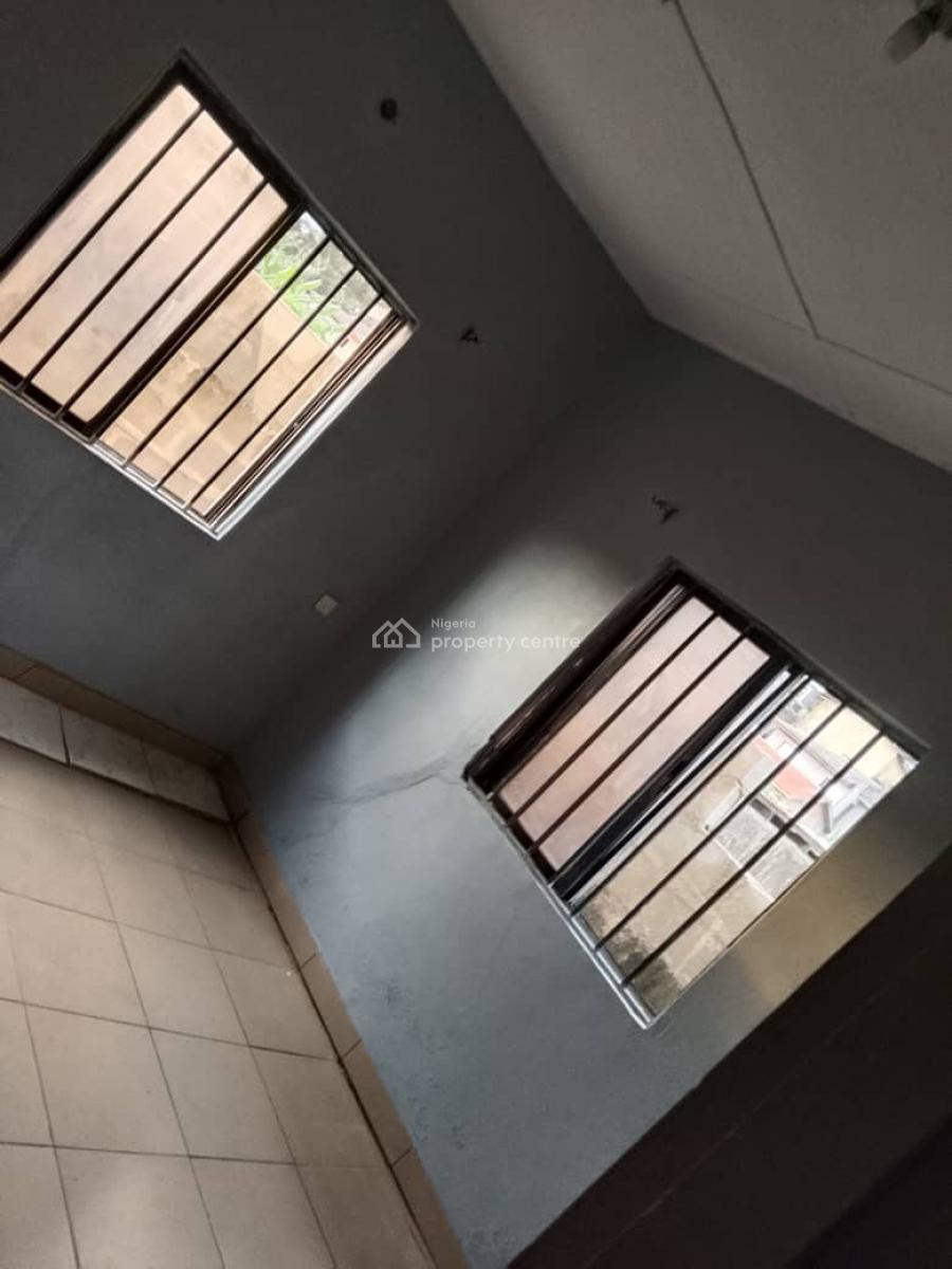 a Spacious 2 Bedroom Flat, Olowora, Magodo, Lagos, Flat / Apartment for Rent