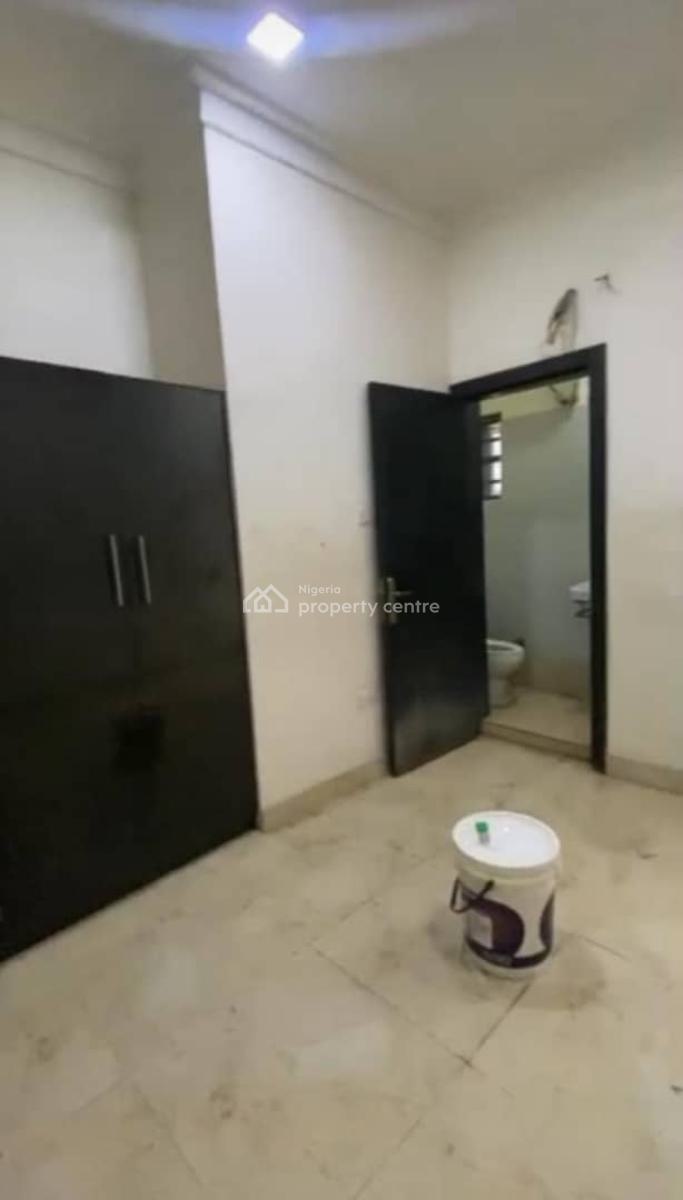 Lovely 3 Bedroom Flat, Kilo, Surulere, Lagos, Flat / Apartment for Rent