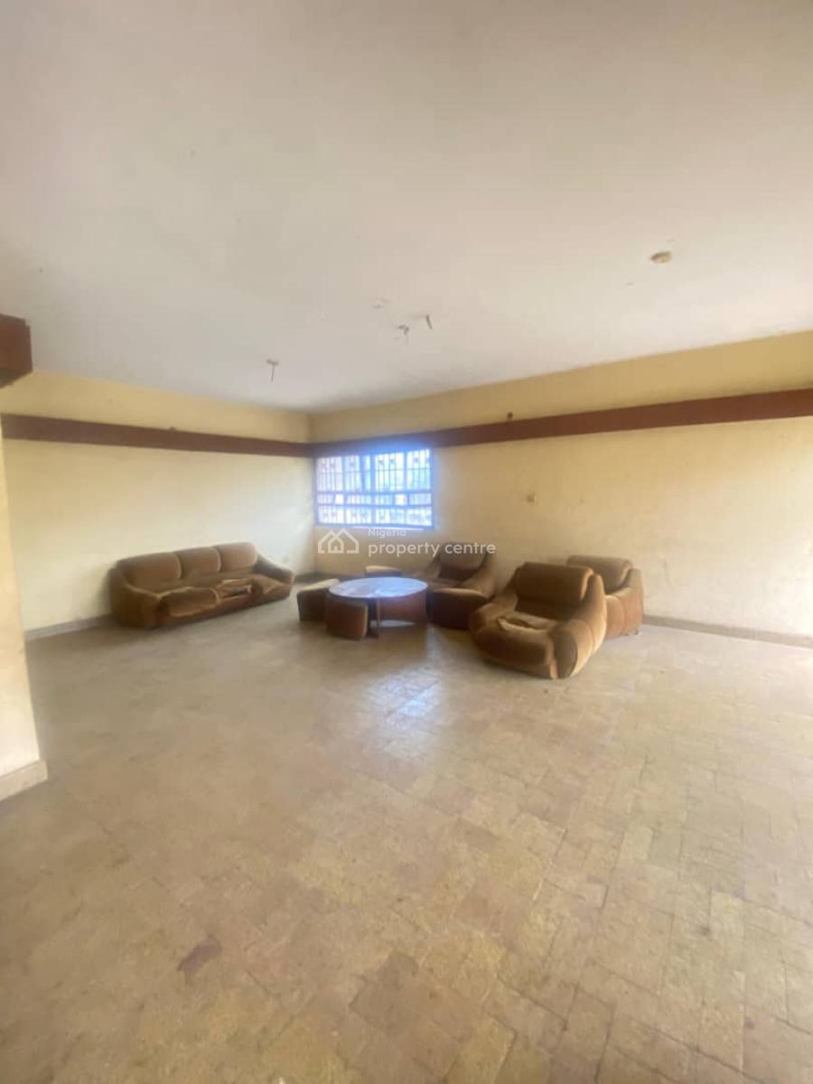 5-bedroom Detached House with 2-bedroom Flats, Ijebu Ode, Ogun, Block of Flats for Sale