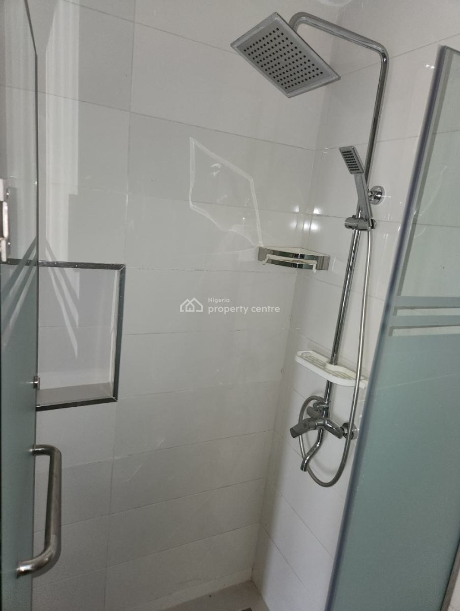 Luxury 3-bedroom Flats in a Strategic Location, Yaba, Lagos, Flat / Apartment for Rent