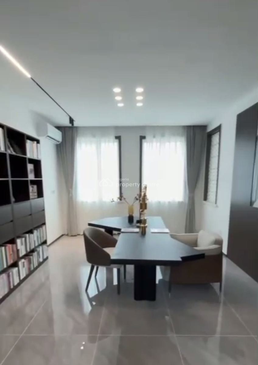 Massive 26 Units of Apartment Exclusive Investment Opportunity., Off Bourdilon, Ikoyi, Lagos, Block of Flats for Sale