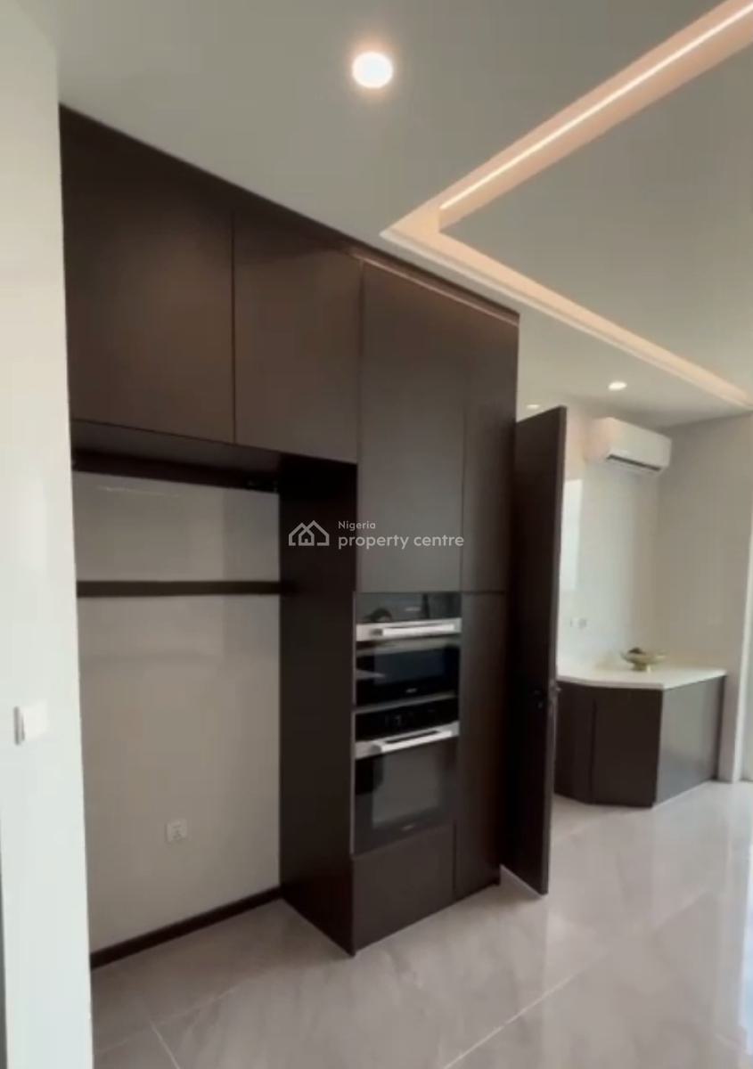 Massive 26 Units of Apartment Exclusive Investment Opportunity., Off Bourdilon, Ikoyi, Lagos, Block of Flats for Sale