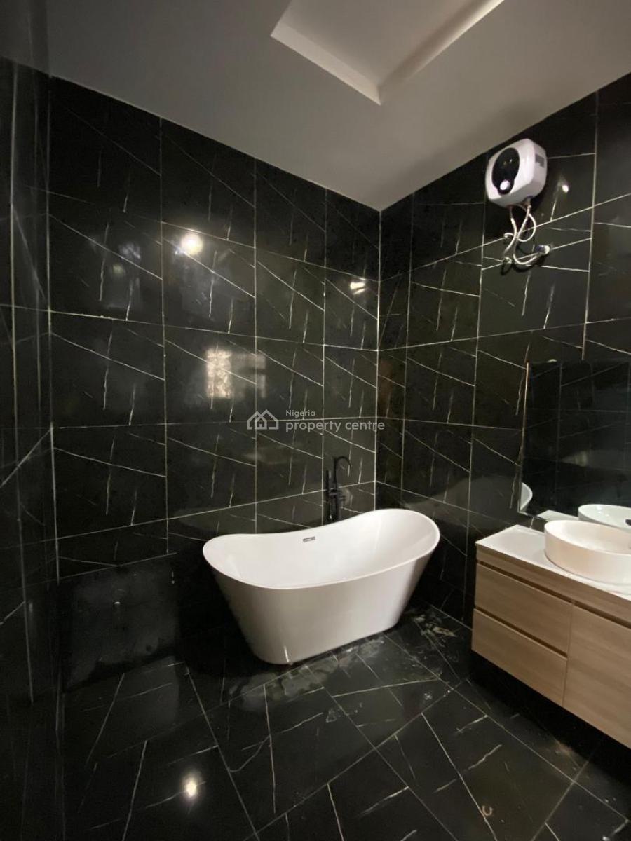 Exquisite 5 Bedroom Duplex with a Bq,pool, Vgc, Lekki, Lagos, House for Sale