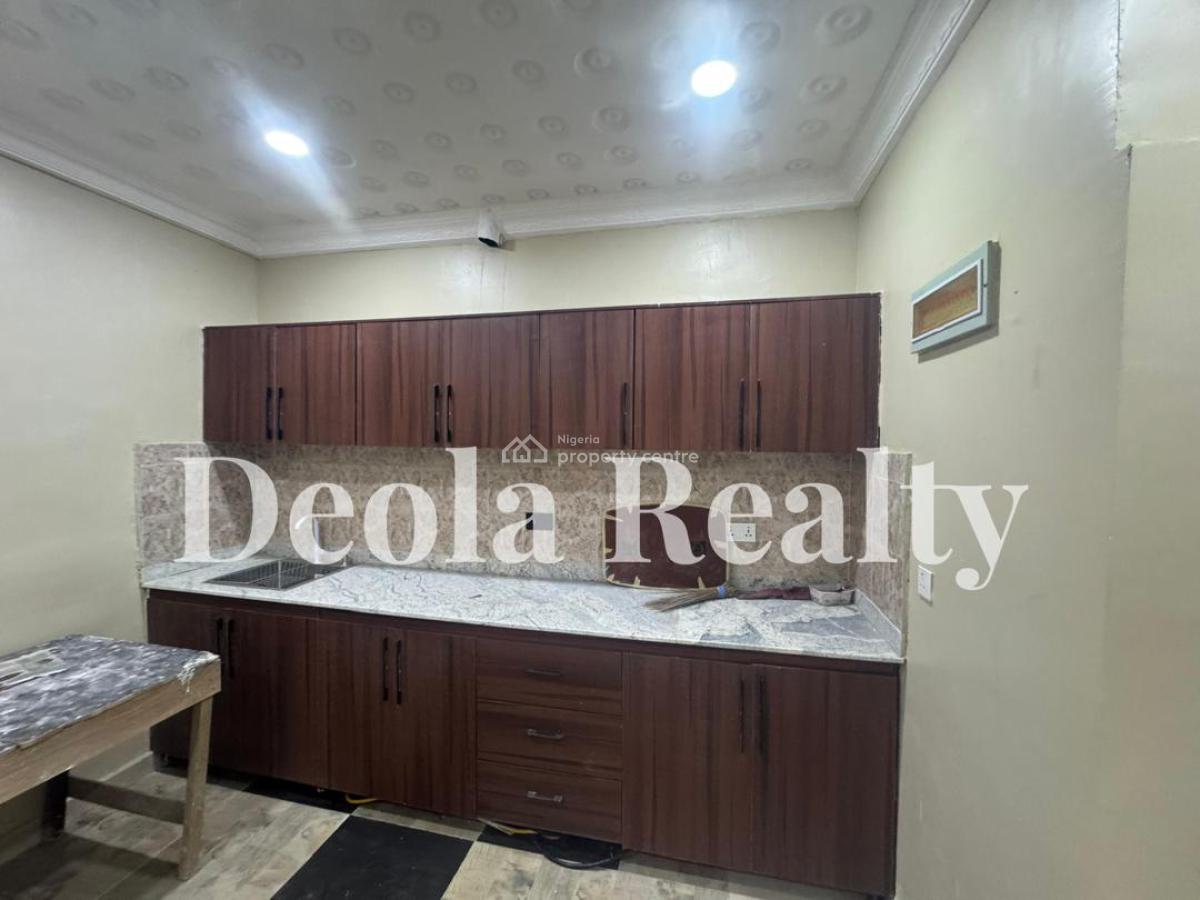 a Nice and Portable 2 Bedrooms Self Service Apartment, Off Admiralty Way, Lekki Phase 1, Lekki, Lagos, House for Rent