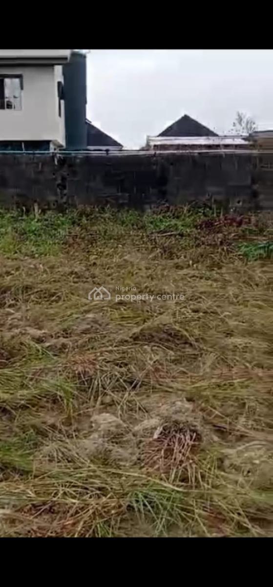 2,700 Cornerpiece Land, Along Ado Road, Ajah, Lagos, Mixed-use Land for Sale