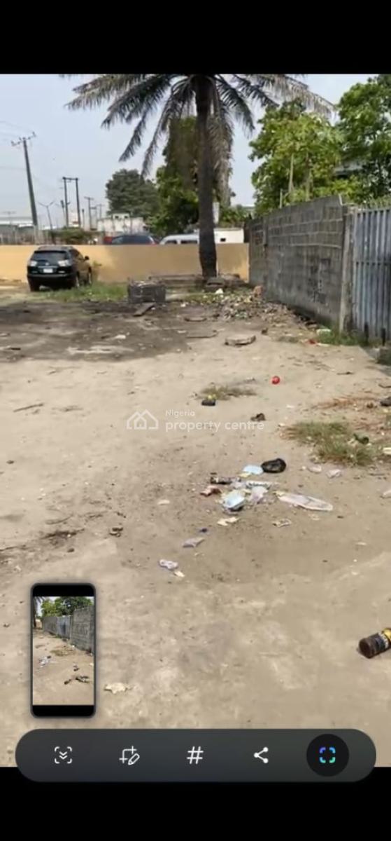 2,700 Cornerpiece Land, Along Ado Road, Ajah, Lagos, Mixed-use Land for Sale
