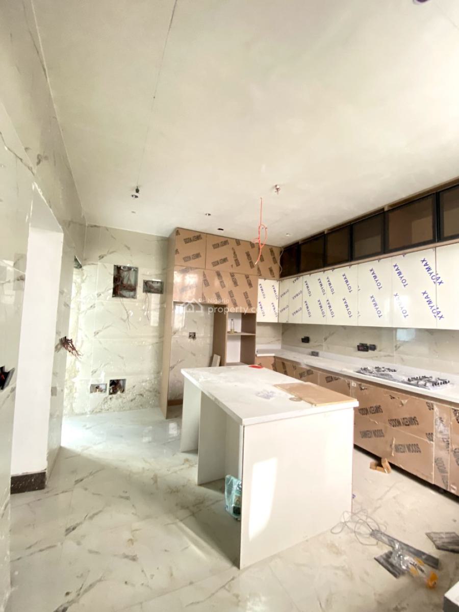 Lovely 5bedroom Fully Detached Duplex with Pool,gym in a Secure Estate, Lekki Phase 1, Lekki, Lagos, Detached Duplex for Sale