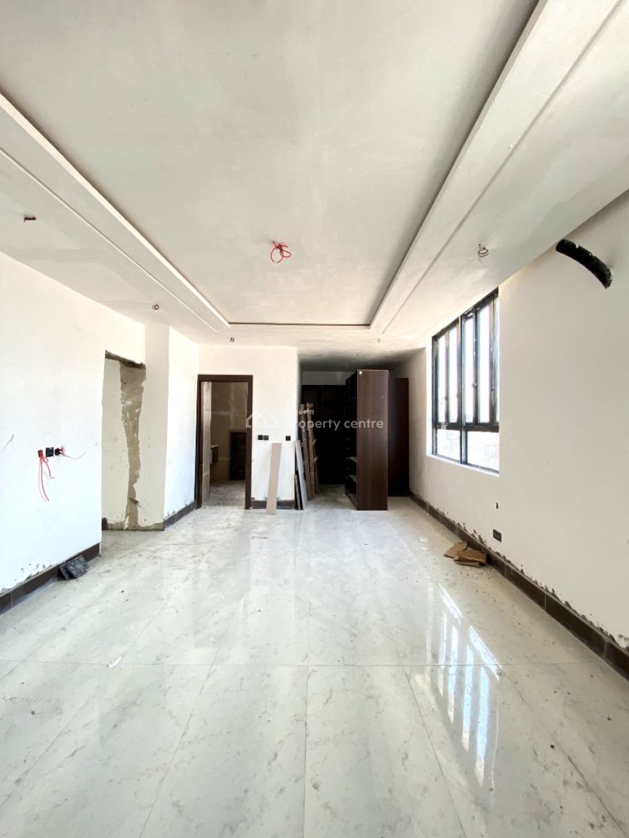 Lovely 5bedroom Fully Detached Duplex with Pool,gym in a Secure Estate, Lekki Phase 1, Lekki, Lagos, Detached Duplex for Sale
