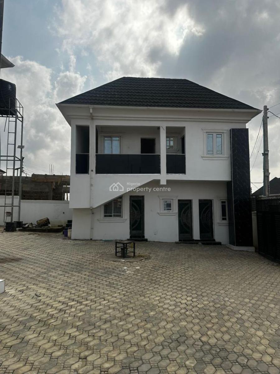 7 Bedroom Duplex with 4 Bedroom Duplex Bq, Adeojo Estate Off Akala Express Way, Ibadan, Oyo, Detached Duplex for Sale