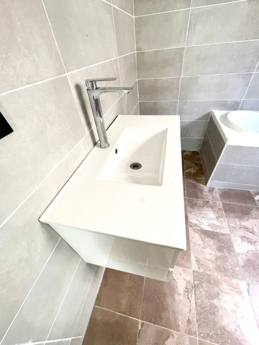 Classic 4 Bedroom Terrace Duplex with Bq in a Secure Estate, Ikoyi, Lagos, Terraced Duplex for Rent