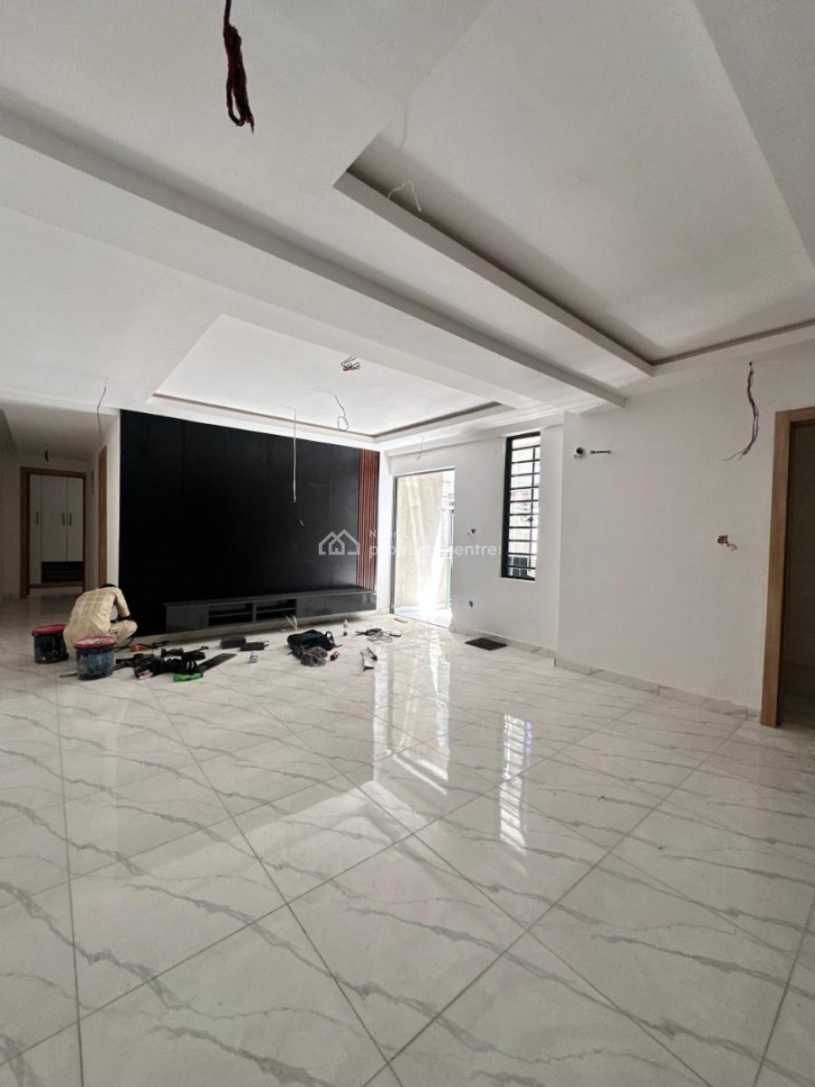 Contemporary 2 Bedrooms Apartment, Abraham Adesanya, Lekki, Lagos, Flat / Apartment for Sale