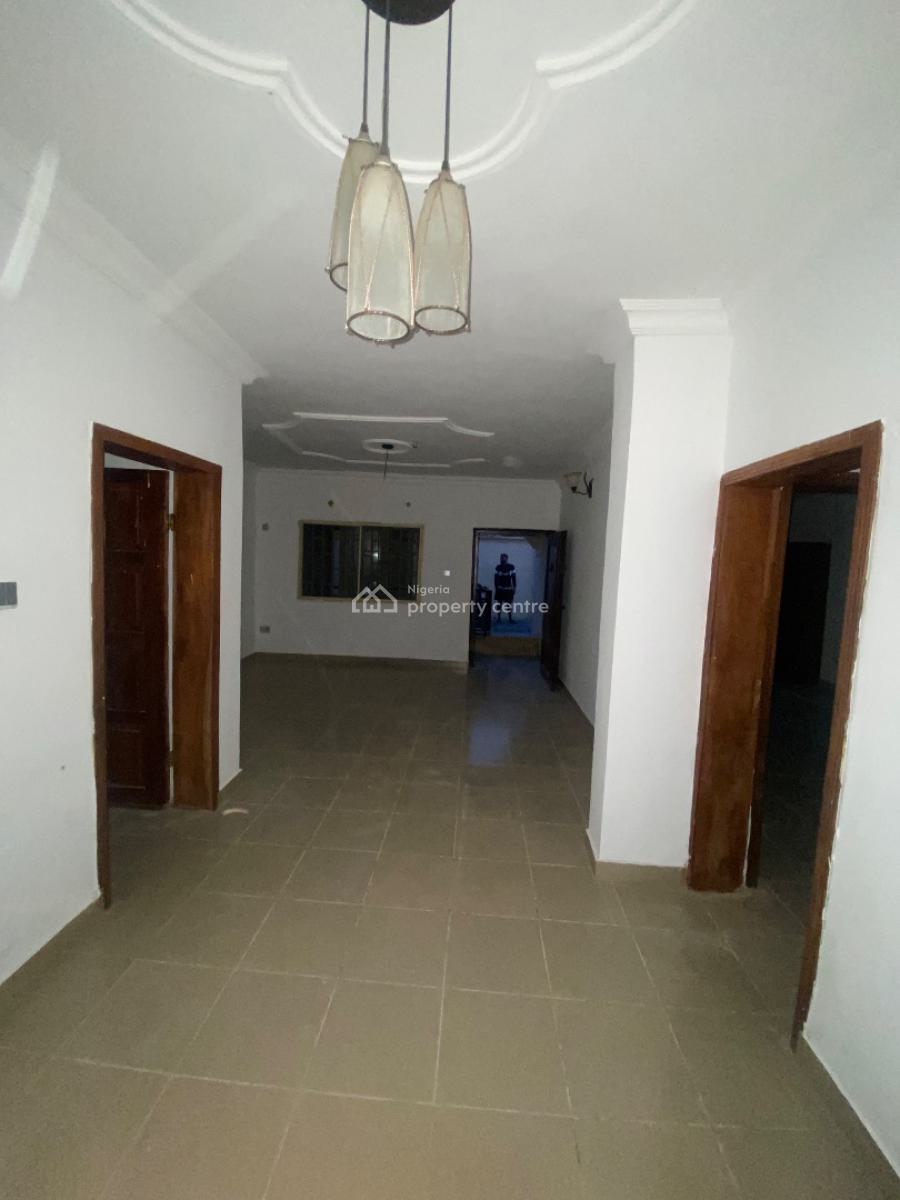 Very Clean 3 Bedroom Apartment, Victory Estate, Ogombo, Ajah, Lagos, Flat / Apartment for Rent