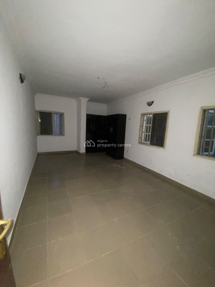 Very Clean 3 Bedroom Apartment, Victory Estate, Ogombo, Ajah, Lagos, Flat / Apartment for Rent