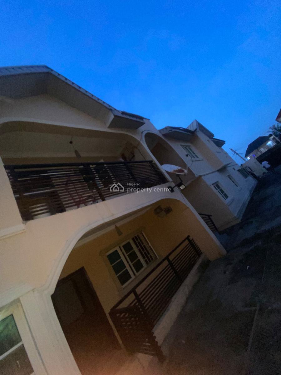 Very Clean 3 Bedroom Apartment, Victory Estate, Ogombo, Ajah, Lagos, Flat / Apartment for Rent
