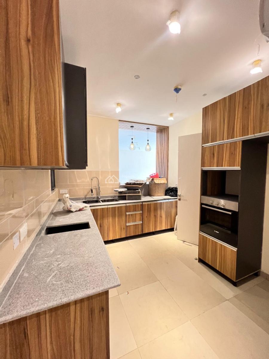 2 Bedrooms Apartment, Lekki Phase 1, Lekki, Lagos, Flat / Apartment for Sale