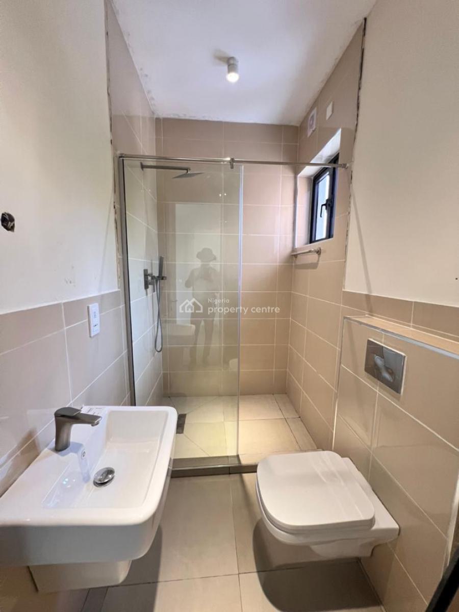 2 Bedrooms Apartment, Lekki Phase 1, Lekki, Lagos, Flat / Apartment for Sale
