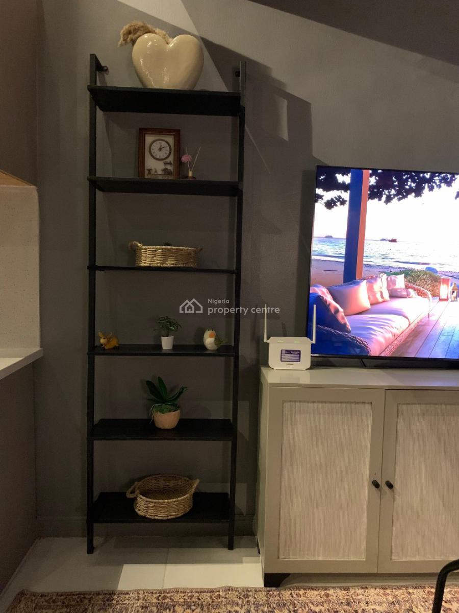 Loft 1 Bedroom Apartment, Mekunwen Road, Ikoyi, Lagos, Mini Flat (room and Parlour) Short Let
