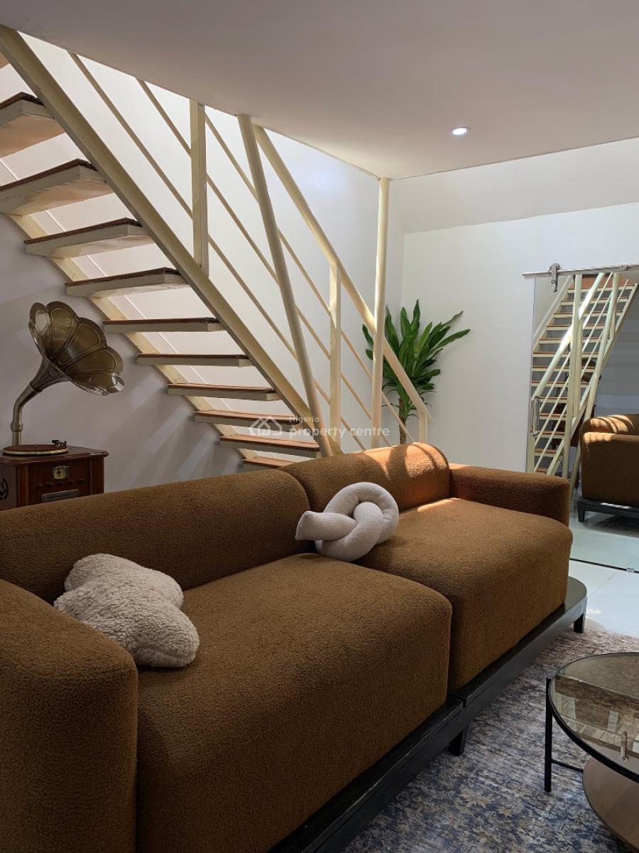Loft 1 Bedroom, Mekunwen, Ikoyi, Lagos, Mini Flat (room and Parlour) Short Let
