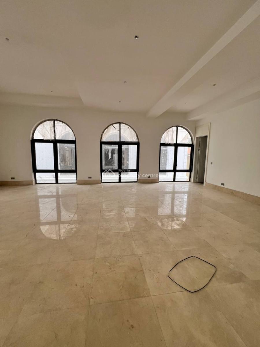 a 3 Bedroom Apartment with a  Bq, Lekki Phase 1, Lekki, Lagos, Flat / Apartment for Rent