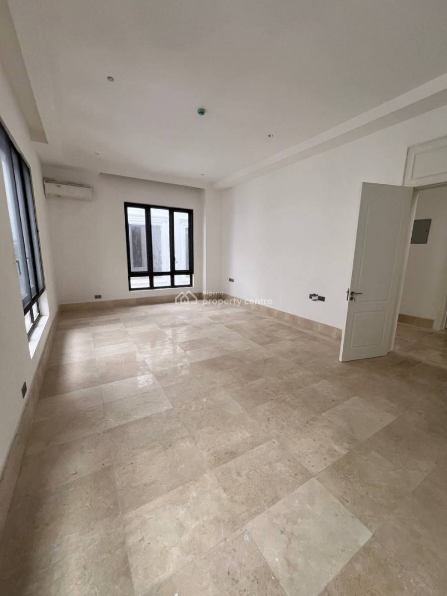 a 3 Bedroom Apartment with a  Bq, Lekki Phase 1, Lekki, Lagos, Flat / Apartment for Rent