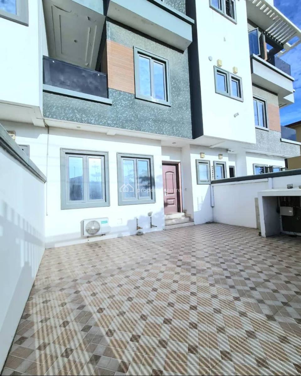 Spacious 4 Bedroom Semi-detached Duplex, Lekki Right, Lekki Phase 1, Lekki, Lagos, Semi-detached Duplex for Rent