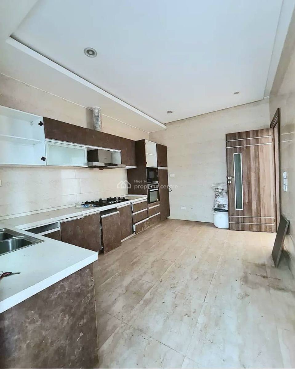 Spacious 4 Bedroom Semi-detached Duplex, Lekki Right, Lekki Phase 1, Lekki, Lagos, Semi-detached Duplex for Rent