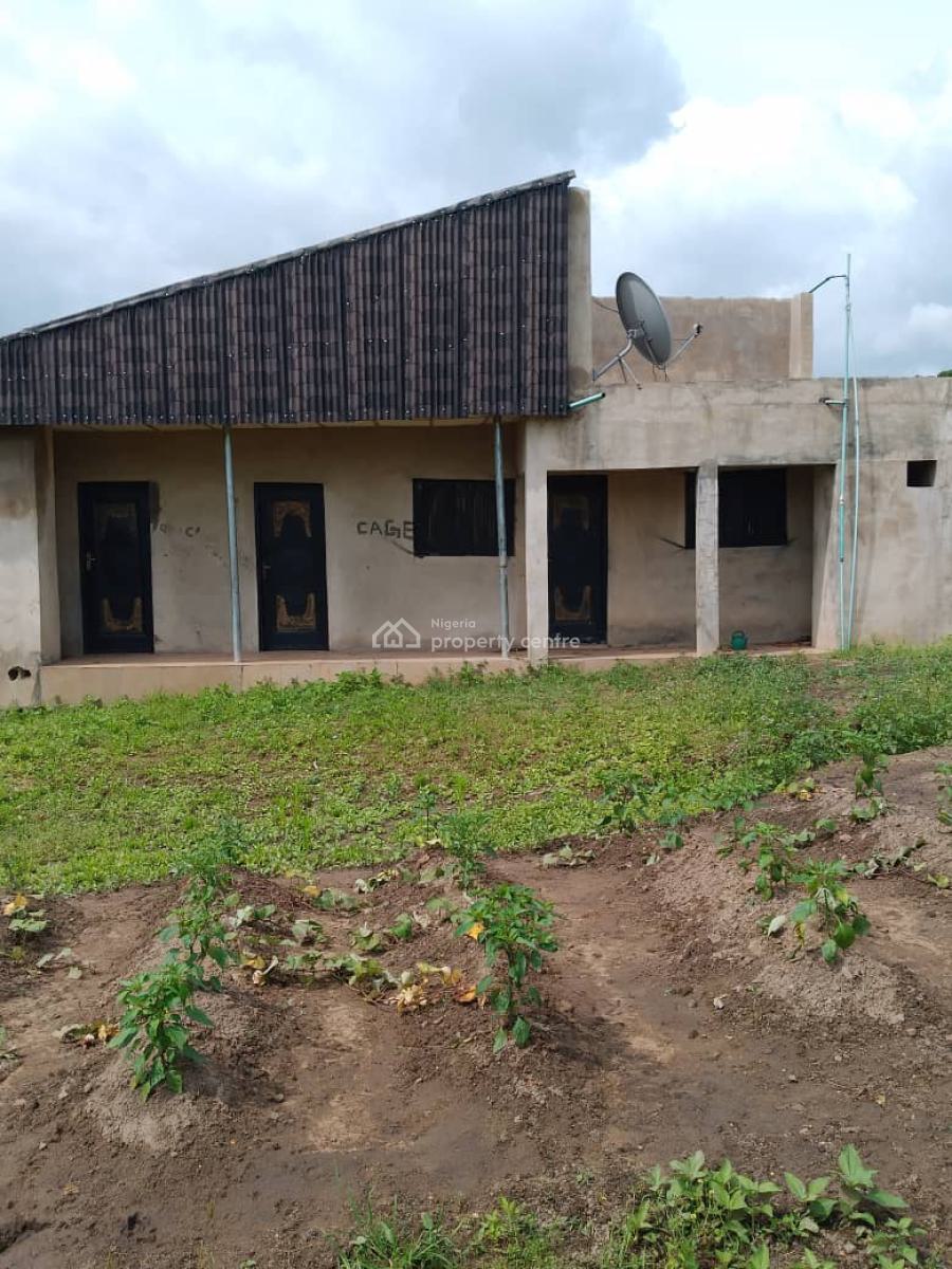 a 10000 Capacity, Commercial Property, Tede, Saki, Tede-okeogun, Atisbo, Oyo, Commercial Property for Sale