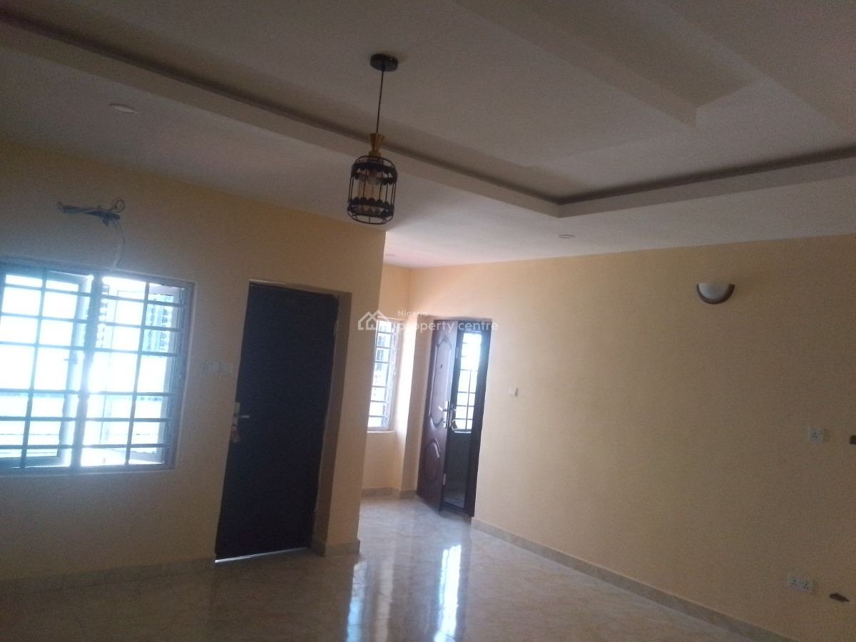 Newly Buildt Spacious Luxury 2 Bedroom Flat with Excellent Features, Ogombo/ Olokonla Rd, Ogombo, Ajah, Lagos, Flat / Apartment for Rent