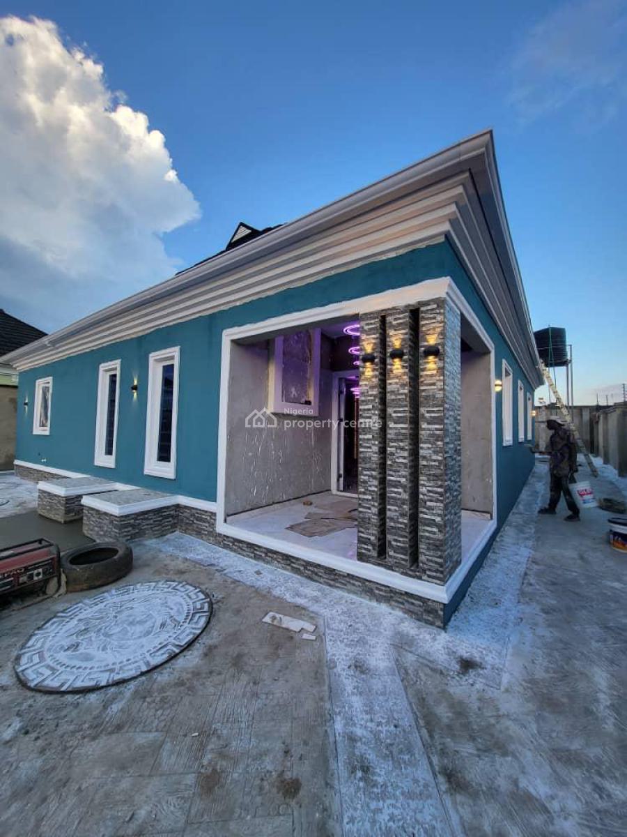 3 Bedroom Bungalow with Bq and Security House, Green View Estate, Oritamerin, Elebu, Oluyole Extension, Ibadan, Oyo, Detached Bungalow for Sale