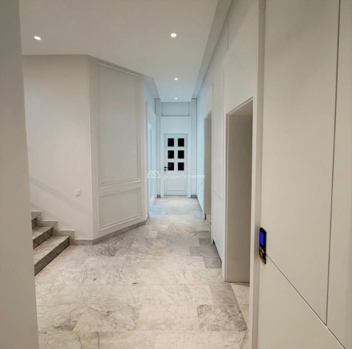 8 Bedrooms Luxury Smart Home with a Functional Elevator, Wuse 2, Abuja, Detached Duplex for Rent