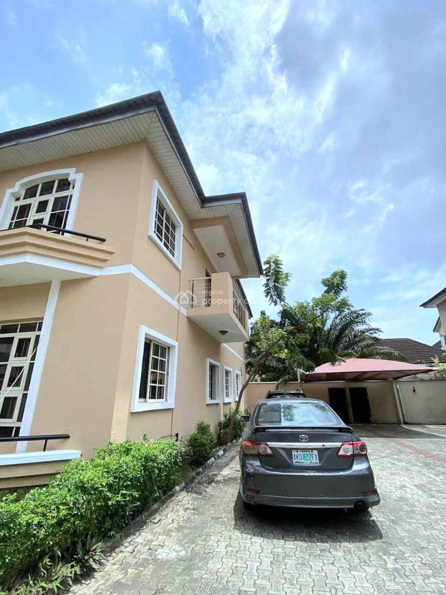 Newly Renovated 4-bedroom Detached House, Lekki Phase 1, Lekki, Lagos, Detached Duplex for Rent