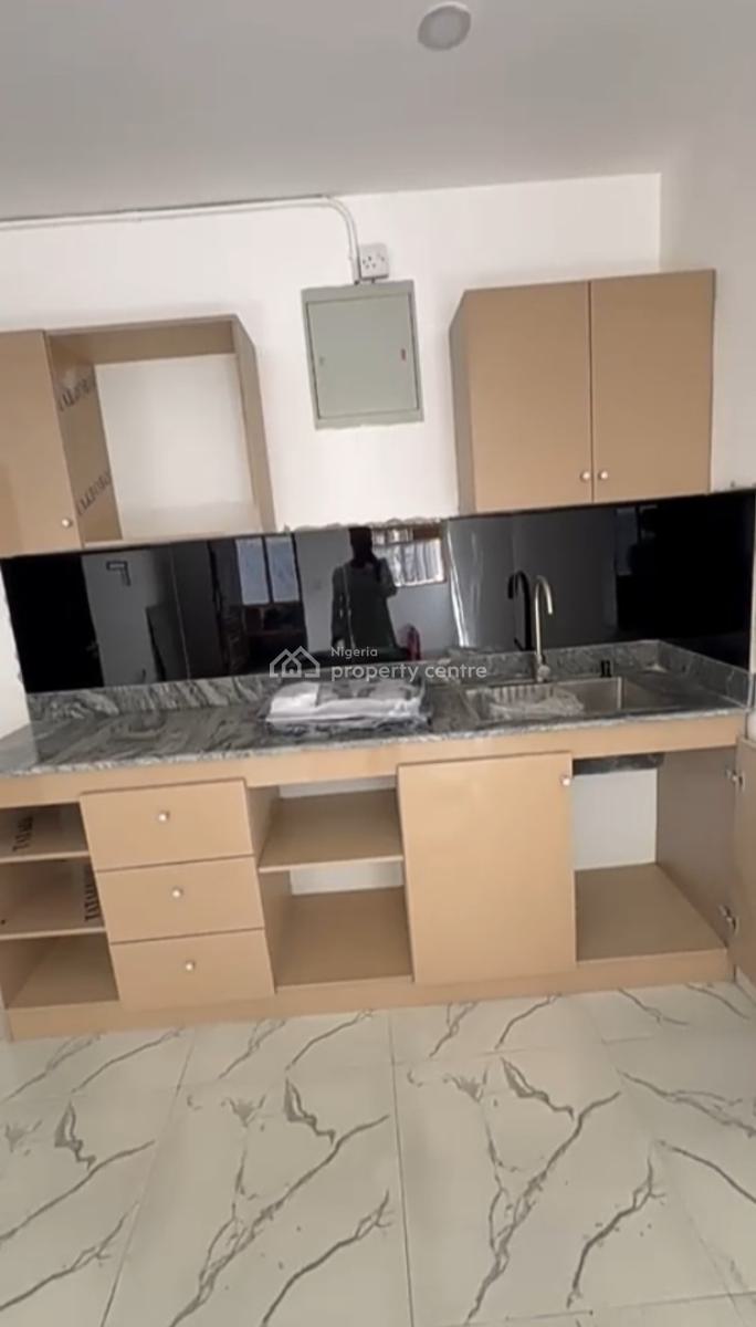 Ground Floor, Beautiful Miniflat in a Serene Estate, Emma Abimbola Cole Street, Off Fola Osibo, Lekki Phase 1, Lekki Phase 1, Lekki, Lagos, Mini Flat (room and Parlour) for Rent