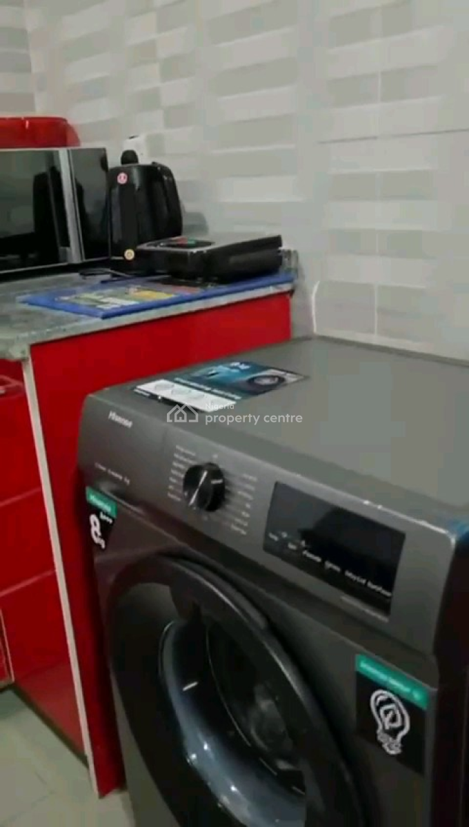 Fully Furnished 2-bedroom Apartment, Guzape District, Abuja, Flat / Apartment for Rent