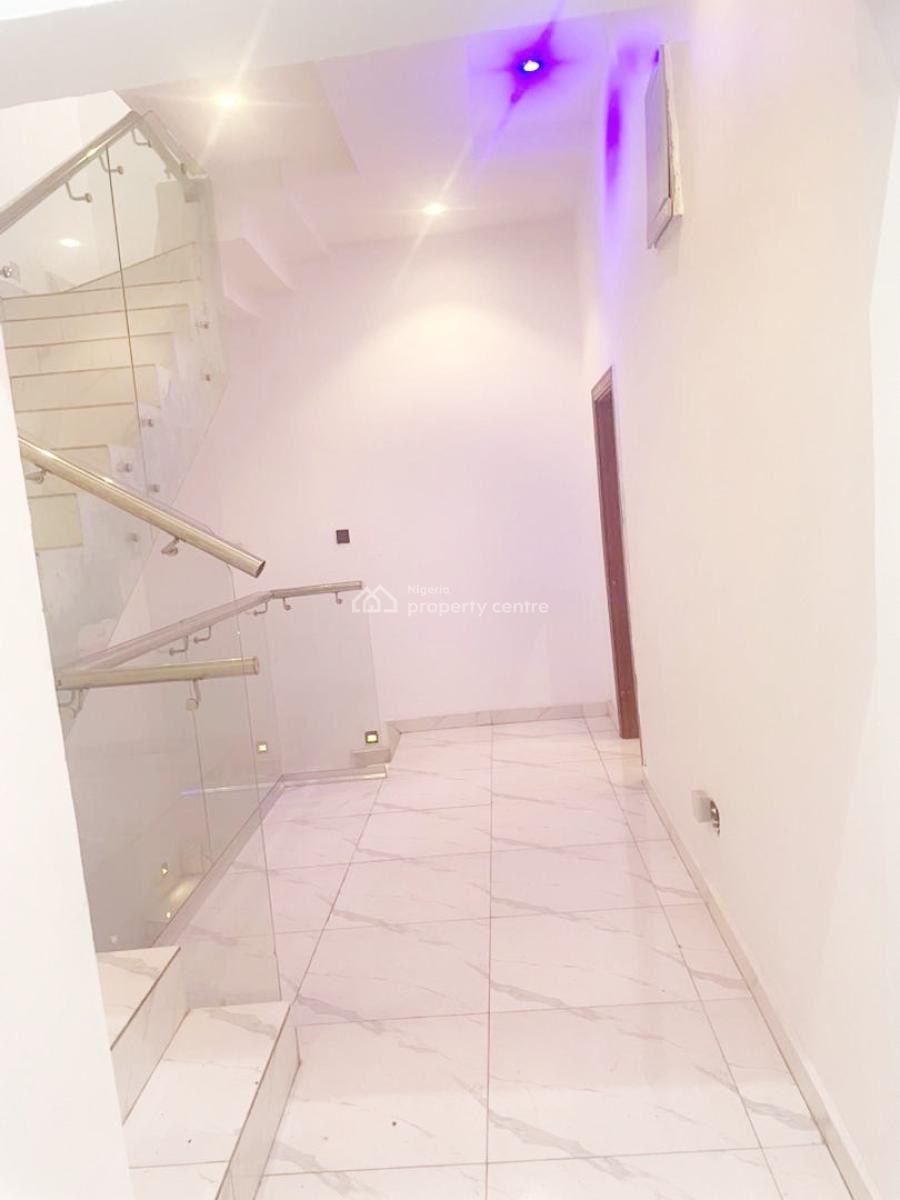 Luxury 4 Bedroom Semi Detached Duplex with Bq, Gra Phase 1, Magodo, Lagos, Semi-detached Duplex for Rent