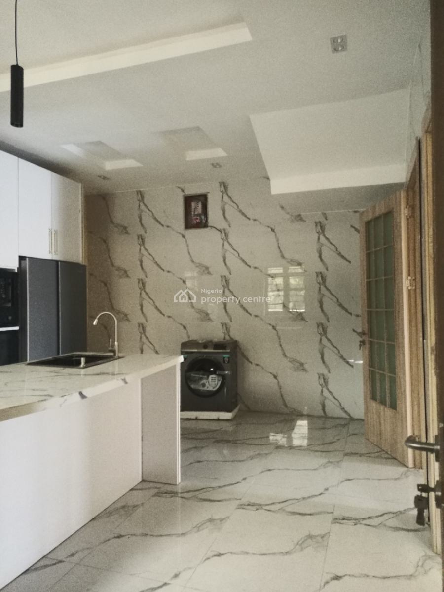 4bedroom Semi Detached Duplex with Spacious Rooms, Lekki, Lekki Phase 1, Lekki, Lagos, Semi-detached Duplex for Sale