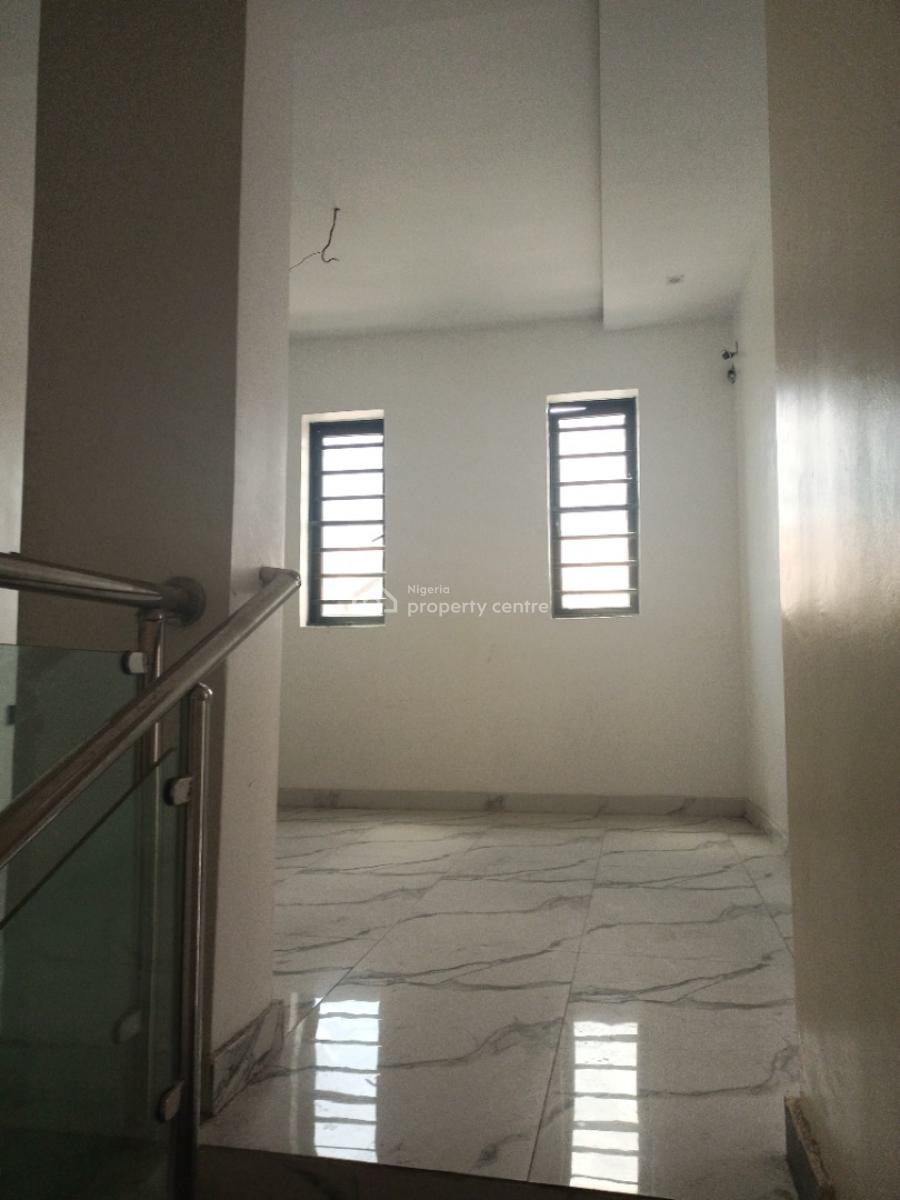4bedroom Semi Detached Duplex with Spacious Rooms, Lekki, Lekki Phase 1, Lekki, Lagos, Semi-detached Duplex for Sale