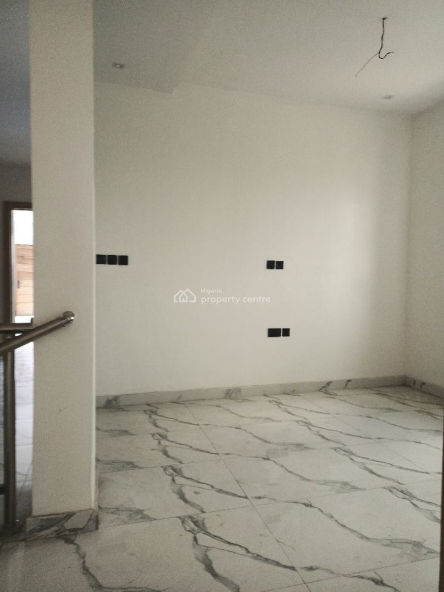 4bedroom Semi Detached Duplex with Spacious Rooms, Lekki, Lekki Phase 1, Lekki, Lagos, Semi-detached Duplex for Sale