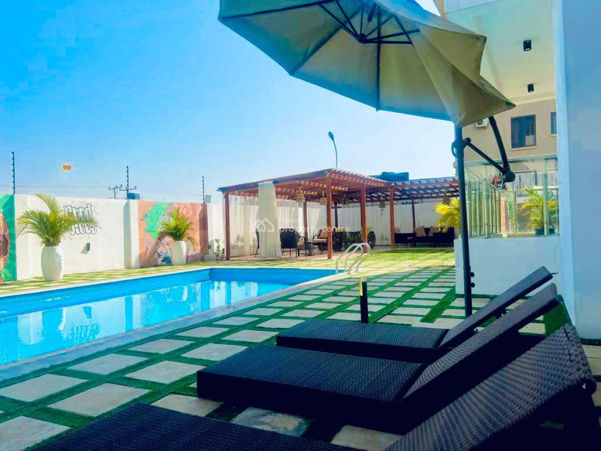 Luxury 2 Bedrooms + Swimming Pool + Garden, Jahi, Abuja, Flat / Apartment Short Let