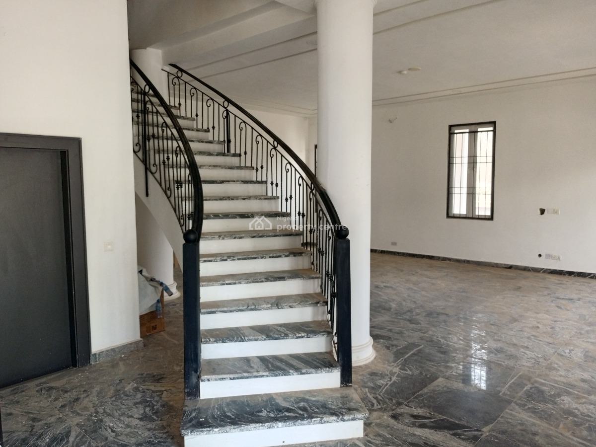 5 Bedrooms Detached Super Mansion, Guzape District, Abuja, Detached Duplex for Sale