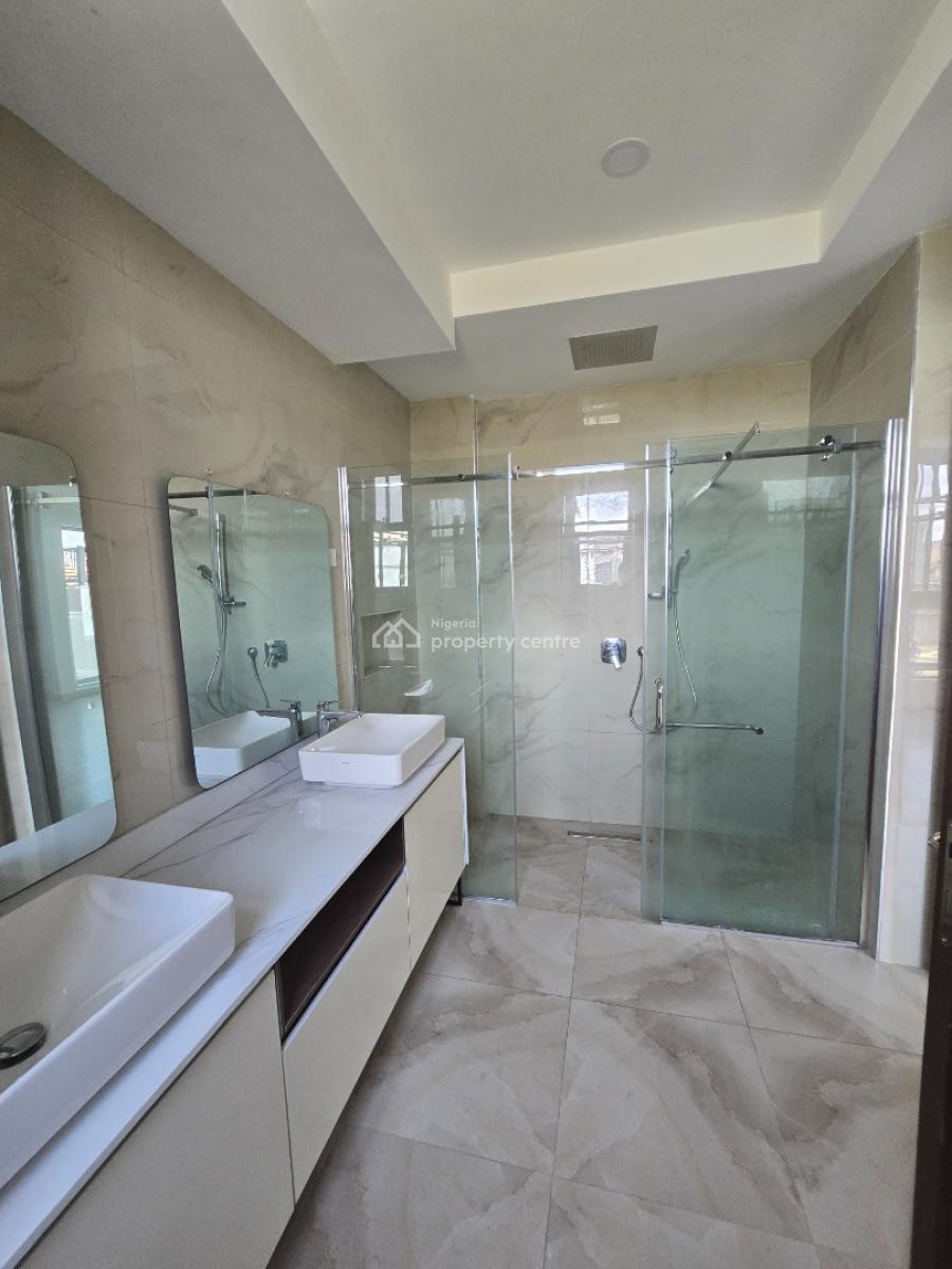 3 Bedroom Ultra Luxury Apartment, Lekki Phase 1, Lekki, Lagos, Flat / Apartment for Sale
