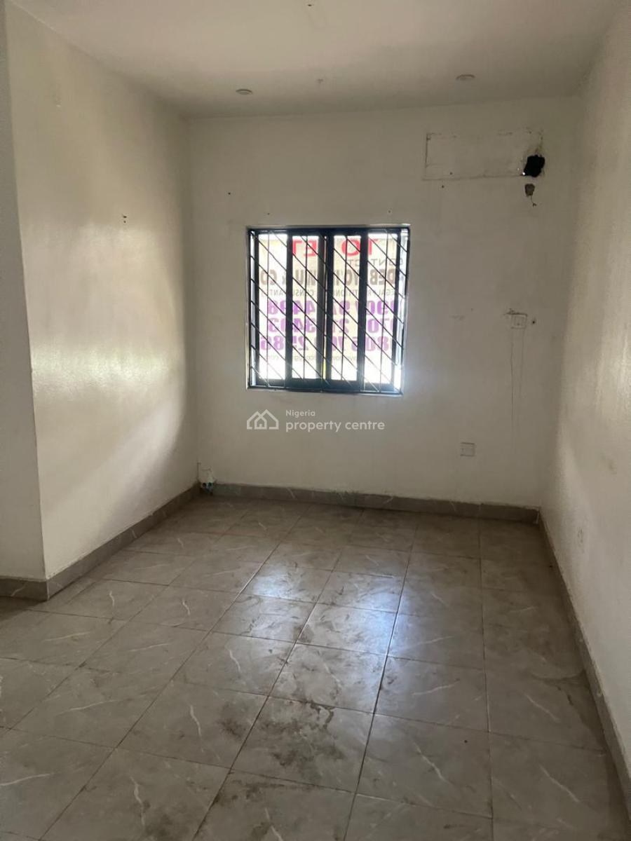 4-bedroom Semi-detached Duplex with Bq, Lekki Phase 1, Lekki, Lagos, Semi-detached Duplex for Rent