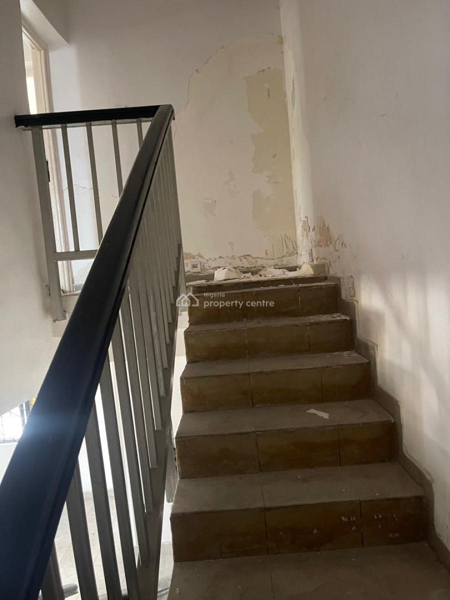 4-bedroom Semi-detached Duplex with Bq, Lekki Phase 1, Lekki, Lagos, Semi-detached Duplex for Rent