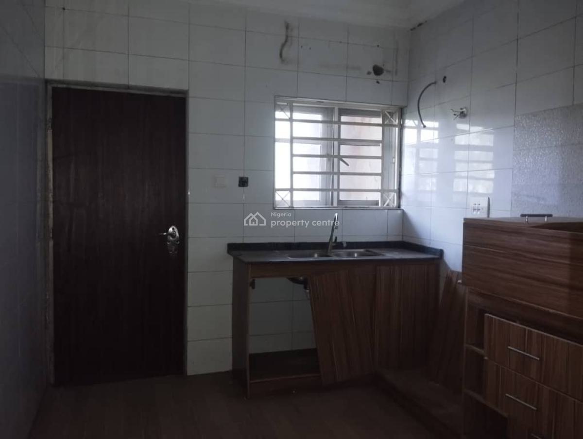 3 Bedroom Terraced Duplex with Bq Service Charge, Utako, Abuja, Terraced Duplex for Rent