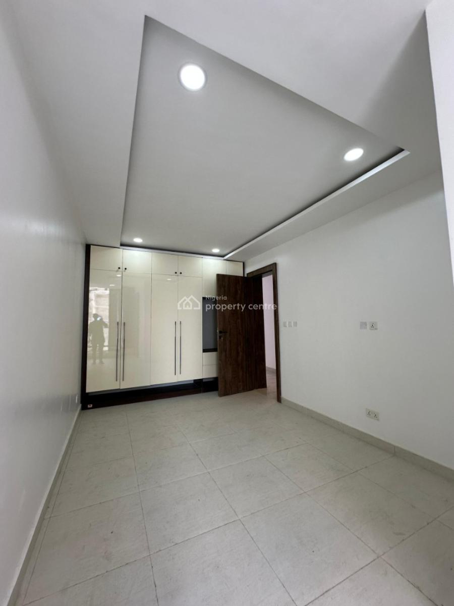 Spacious 2 Bedroom Apartment, Ikate, Lekki, Lagos, Flat / Apartment for Sale