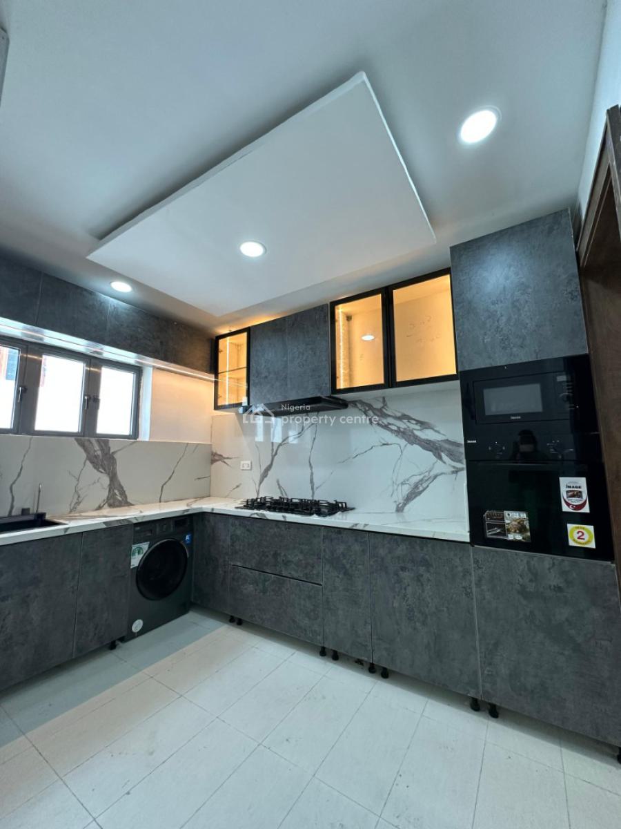 Spacious 2 Bedroom Apartment, Ikate, Lekki, Lagos, Flat / Apartment for Sale